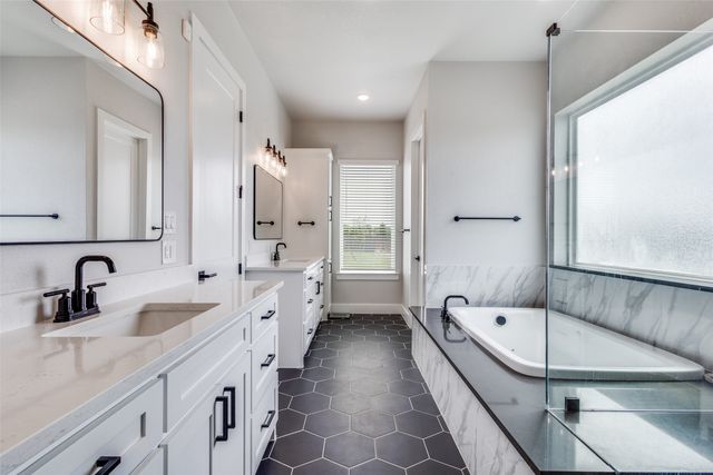 2255 County Road 377, Van Alstyne, TX 75495