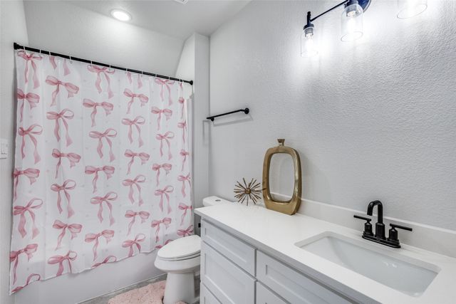 2255 County Road 377, Van Alstyne, TX 75495
