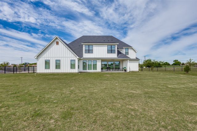 2255 County Road 377, Van Alstyne, TX 75495