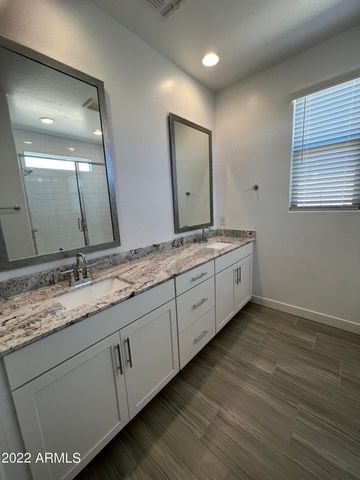 16399 W CHARLOTTE Drive, Surprise, AZ 85387