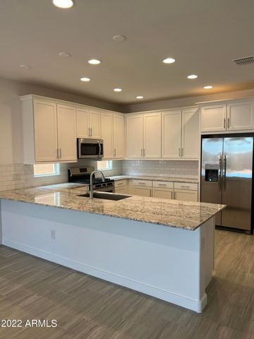 16399 W CHARLOTTE Drive, Surprise, AZ 85387