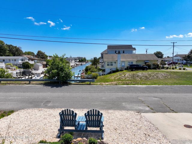 362 Shore Way, Tuckerton, NJ 08087