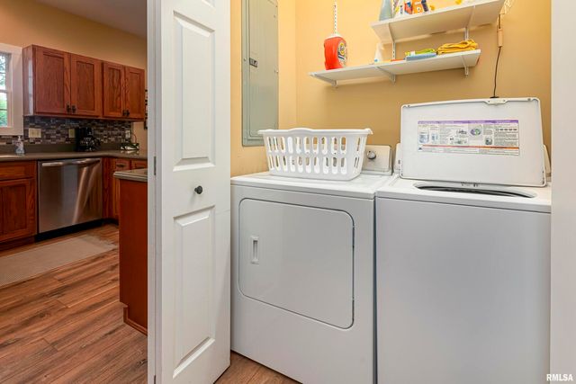 1127 Cedar Ridge Lane, Carbondale, IL 62901