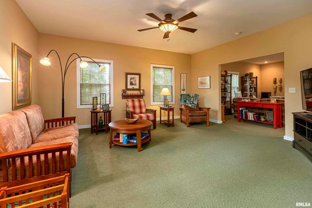 1127 Cedar Ridge Lane, Carbondale, IL 62901