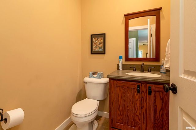 1127 Cedar Ridge Lane, Carbondale, IL 62901