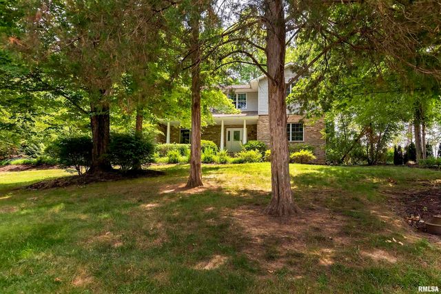1127 Cedar Ridge Lane, Carbondale, IL 62901