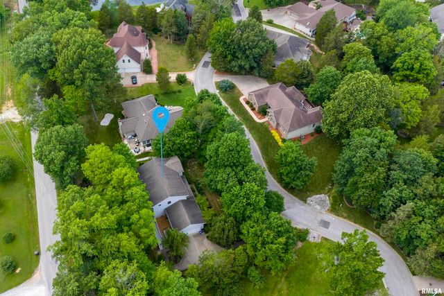 1127 Cedar Ridge Lane, Carbondale, IL 62901