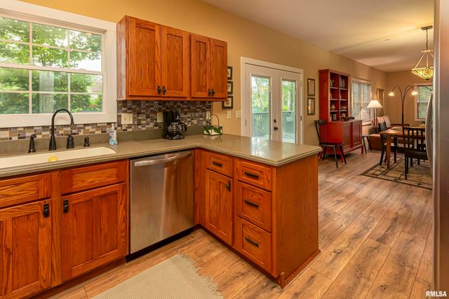 1127 Cedar Ridge Lane, Carbondale, IL 62901