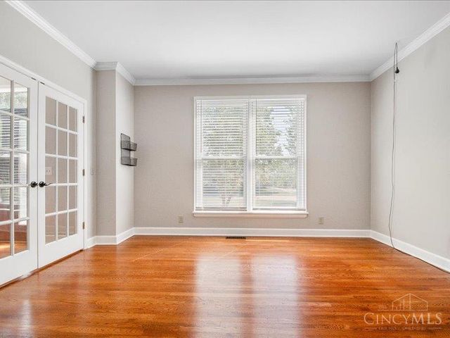 9873 Kittywood Drive, Colerain Twp, OH 45252