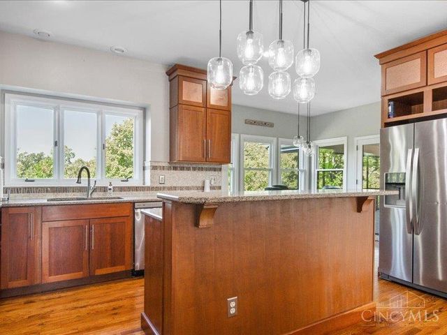 9873 Kittywood Drive, Colerain Twp, OH 45252