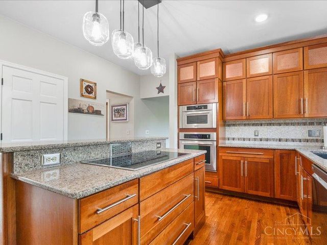 9873 Kittywood Drive, Colerain Twp, OH 45252