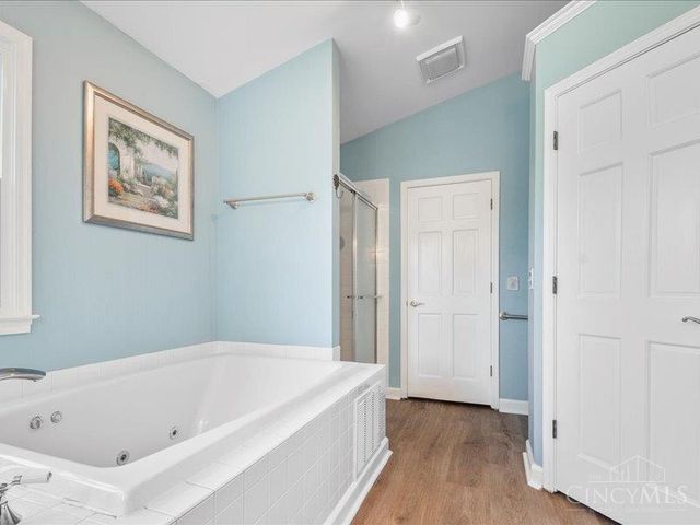 9873 Kittywood Drive, Colerain Twp, OH 45252