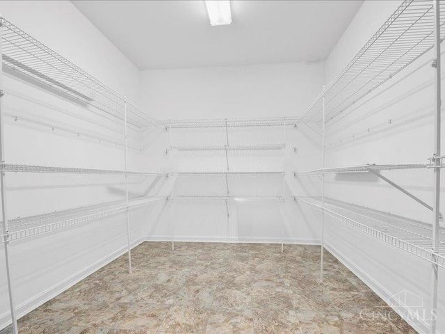 9873 Kittywood Drive, Colerain Twp, OH 45252