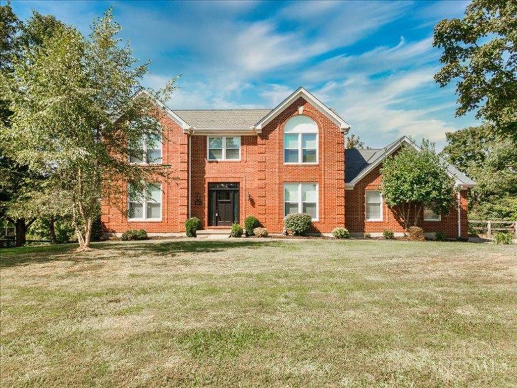 9873 Kittywood Drive, Colerain Twp, OH 45252