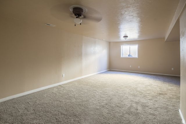 4558 W VALLEY DR, Maeser, UT 84078