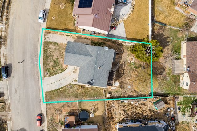 4558 W VALLEY DR, Maeser, UT 84078