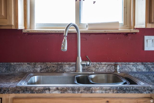 4558 W VALLEY DR, Maeser, UT 84078