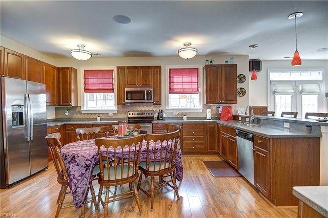 5217 Norwell LN, Virginia Beach, VA 23455