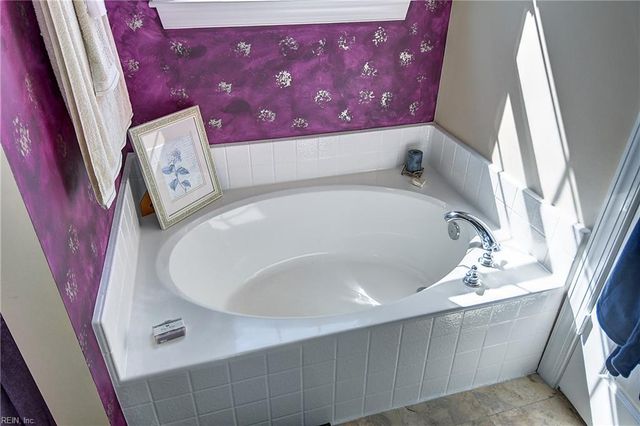 5217 Norwell LN, Virginia Beach, VA 23455