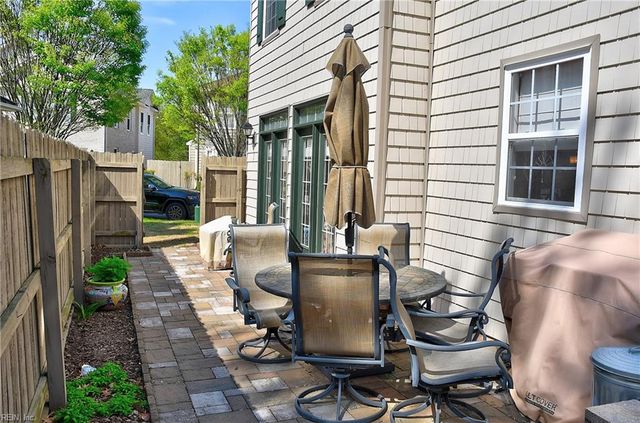 5217 Norwell LN, Virginia Beach, VA 23455