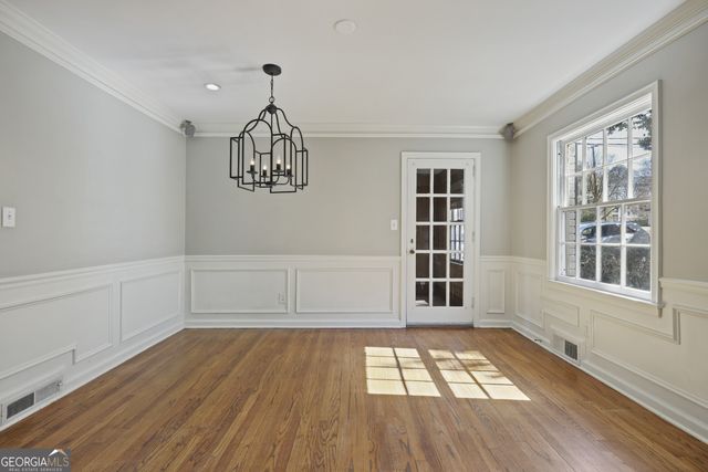 849 Kipling Drive NW, Atlanta, GA 30318