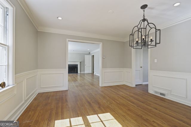 849 Kipling Drive NW, Atlanta, GA 30318