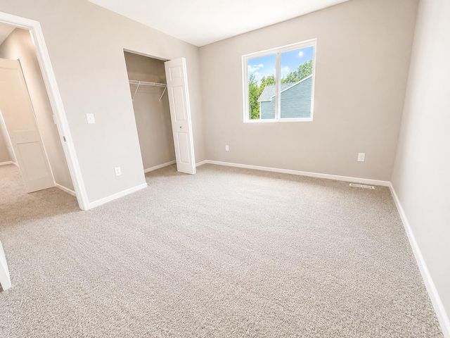 5135 N Morgan Lane Se, Caledonia Twp, MI 49316