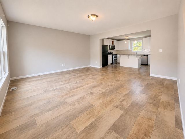 5135 N Morgan Lane Se, Caledonia Twp, MI 49316