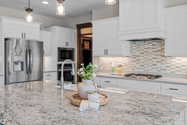 1858 Laramee Lane, Centerville, MN 55038