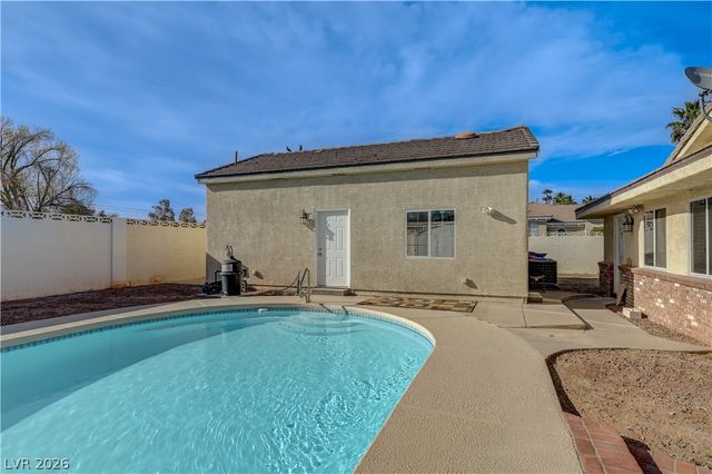 3015 El Camino Road, Las Vegas, NV 89146