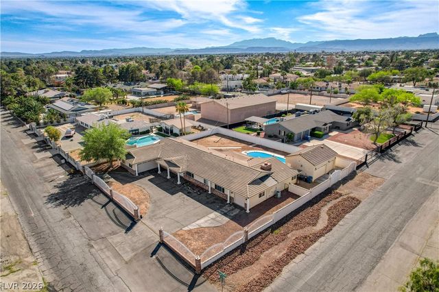 3015 El Camino Road, Las Vegas, NV 89146