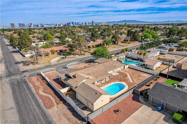 3015 El Camino Road, Las Vegas, NV 89146