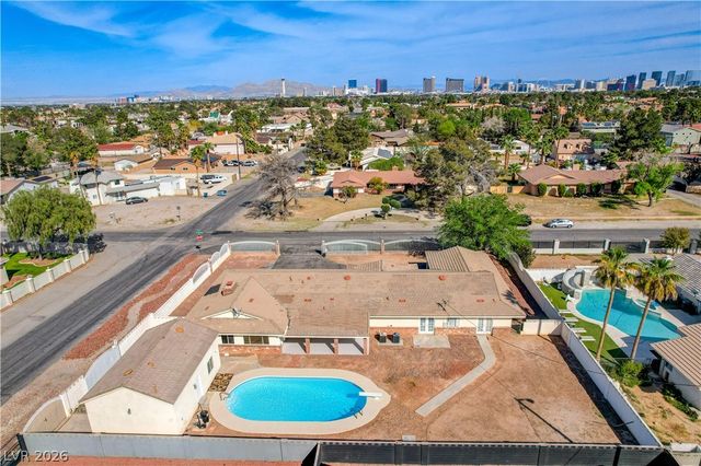 3015 El Camino Road, Las Vegas, NV 89146