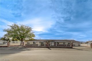 3015 El Camino Road, Las Vegas, NV 89146