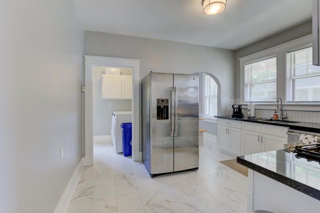 2284 ELZEY AVE, Memphis, TN 38104