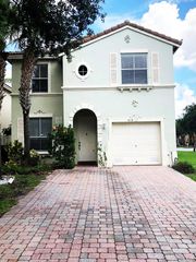 4115 Meade Way, West Palm Beach, FL 33409