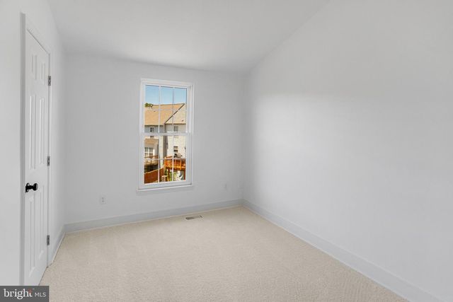 16948 POINT PLEASANT LN, Dumfries, VA 22026