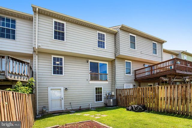 16948 POINT PLEASANT LN, Dumfries, VA 22026