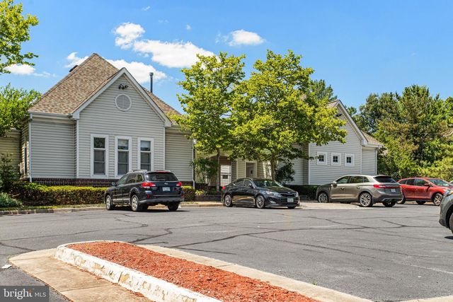 16948 POINT PLEASANT LN, Dumfries, VA 22026