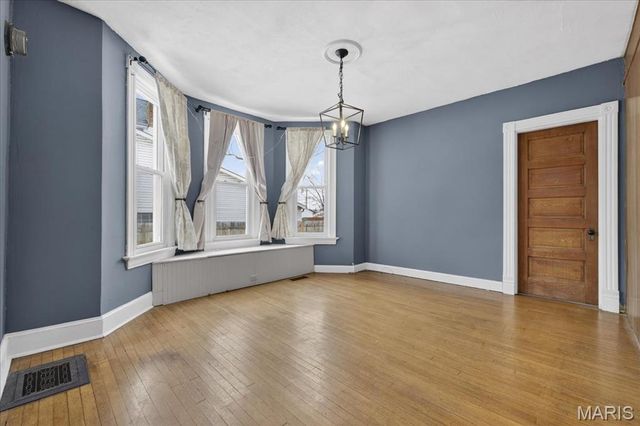 6969 Marquette Avenue, St Louis, MO 63139