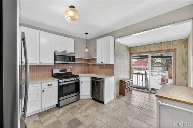 6969 Marquette Avenue, St Louis, MO 63139