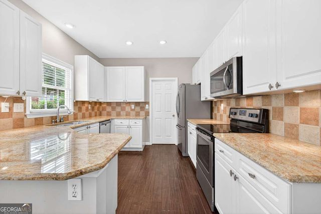 1250 Chadwick Point Drive, Lawrenceville, GA 30043