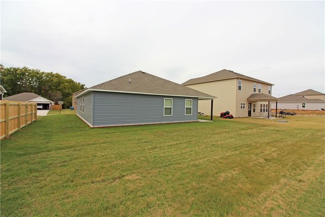 803 SW Green World Street, Bentonville, AR 72712