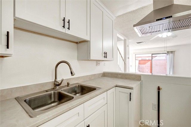 7033 Stewart And Gray Road 24, Downey, CA 90241