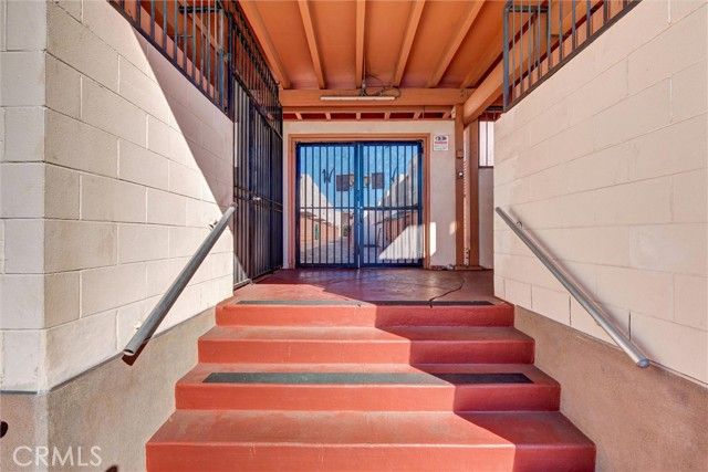 7033 Stewart And Gray Road 24, Downey, CA 90241