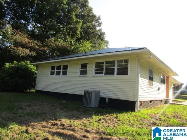 601 PARKER BOULEVARD, Weaver, AL 36277