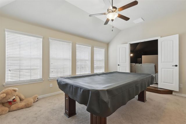 806 Woodstock Avenue, Euless, TX 76039
