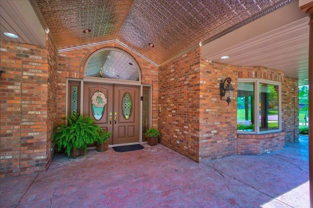 2424 St Albert The Great Drive, Sun Prairie, WI 53590