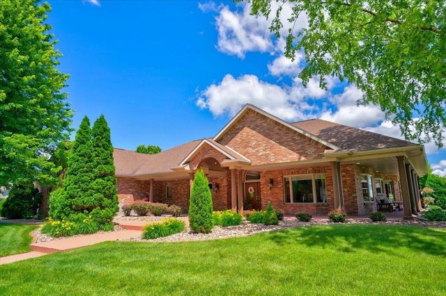 2424 St Albert The Great Drive, Sun Prairie, WI 53590
