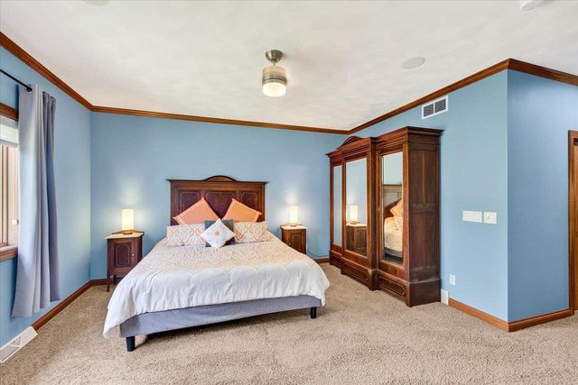 2424 St Albert The Great Drive, Sun Prairie, WI 53590